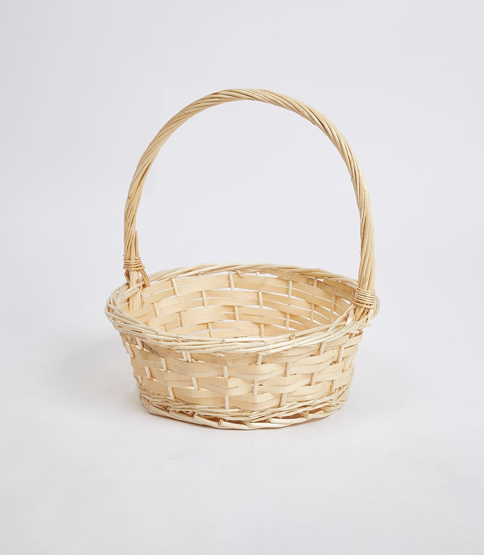 Woven natural willow basket from Basketeer, perfect for a luxury gift basket Bangkok or premium hamper delivery Thailand.