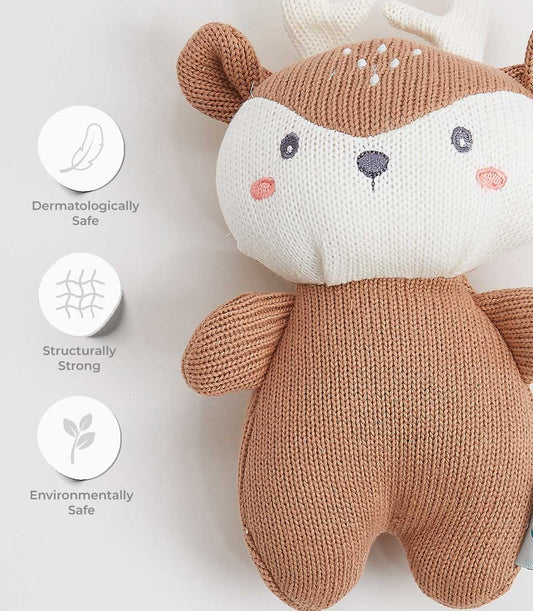 Knitted tan and white deer plush toy with embroidered features, dermatologically safe for babies and kids