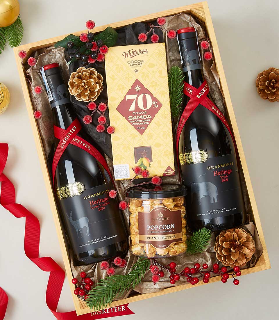 Heritage Red Wine & Cocoa gift set with award-winning Syrah, dark chocolate, and gourmet popcorn in festive wooden box
