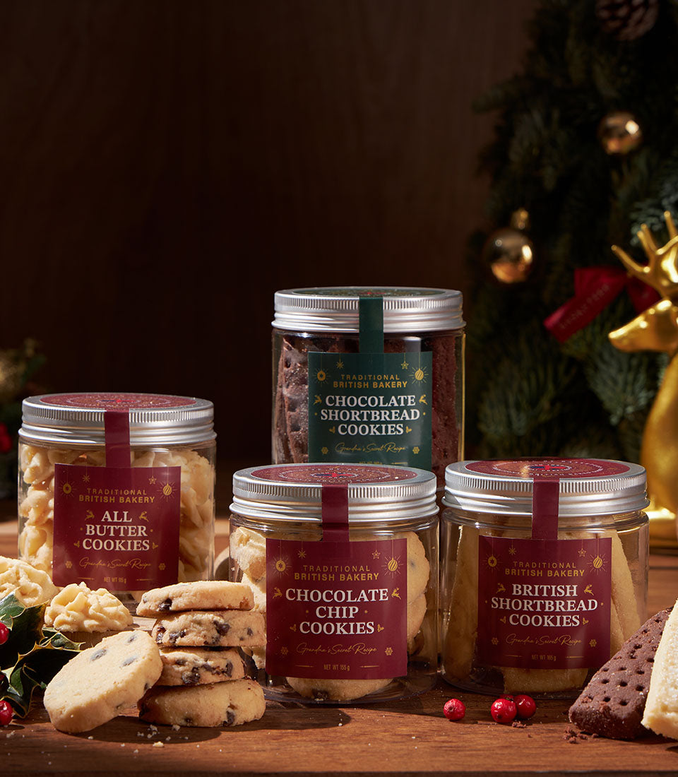 Charlotte Bakery offers British-style cookie jars: all butter, chocolate chip, and shortbread. Artisan cookies, ideal for delivery as a Bangkok gift.