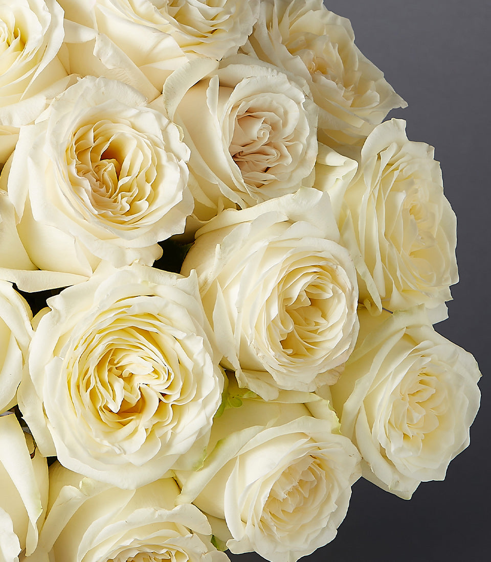 Elegant Glow Vase Arrangement