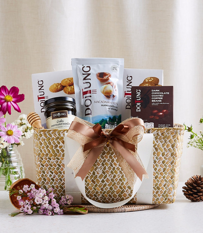 Thai Bountiful Doi Tung Gift Basket