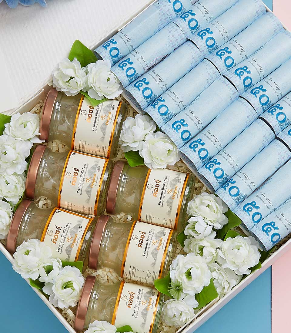 Premium bird's nest gift box with white jasmine flowers and luxury currency wrapping for Mother's Day