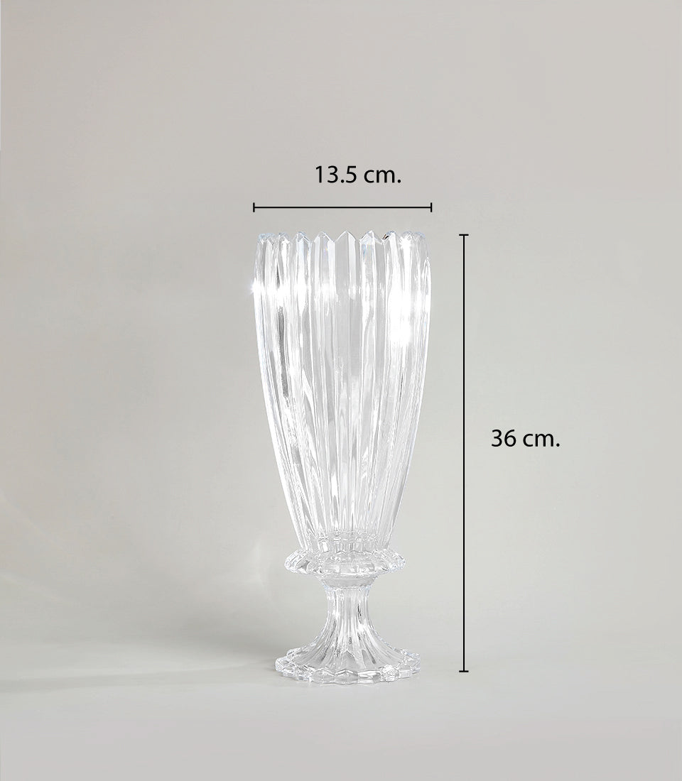 Clear ribbed crystal vase with pedestal base and scalloped rim, 36cm height