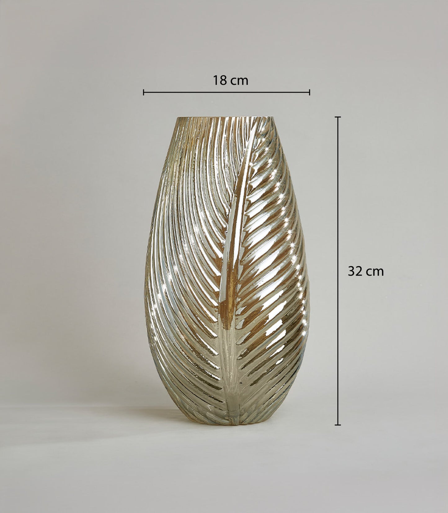 Silver leaf-design vase with textured metallic finish, 32cm tall luxury flower vessel for elegant home decor