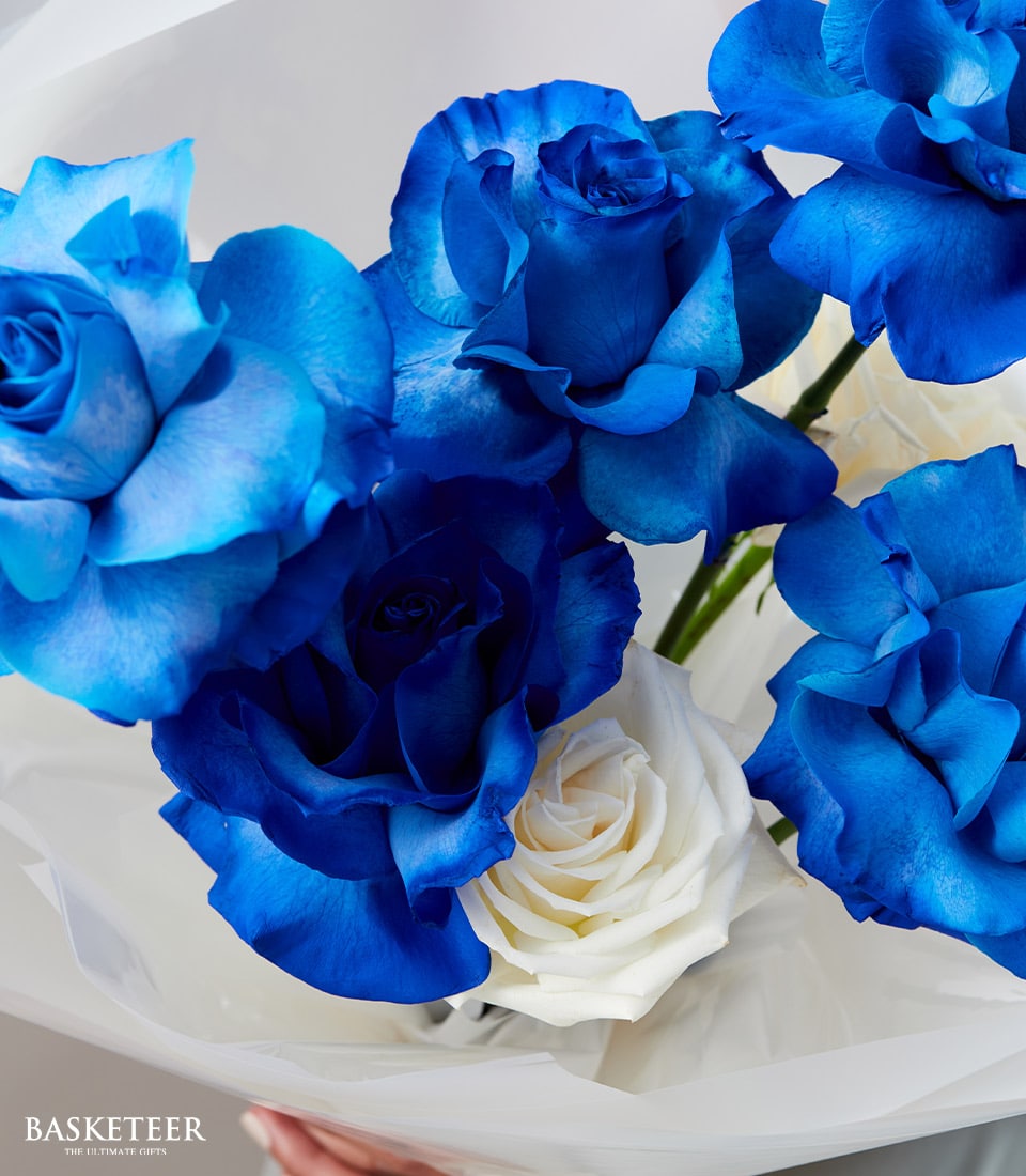 Luxe blue and white rose bouquet with Ecuador-sourced gradient blooms