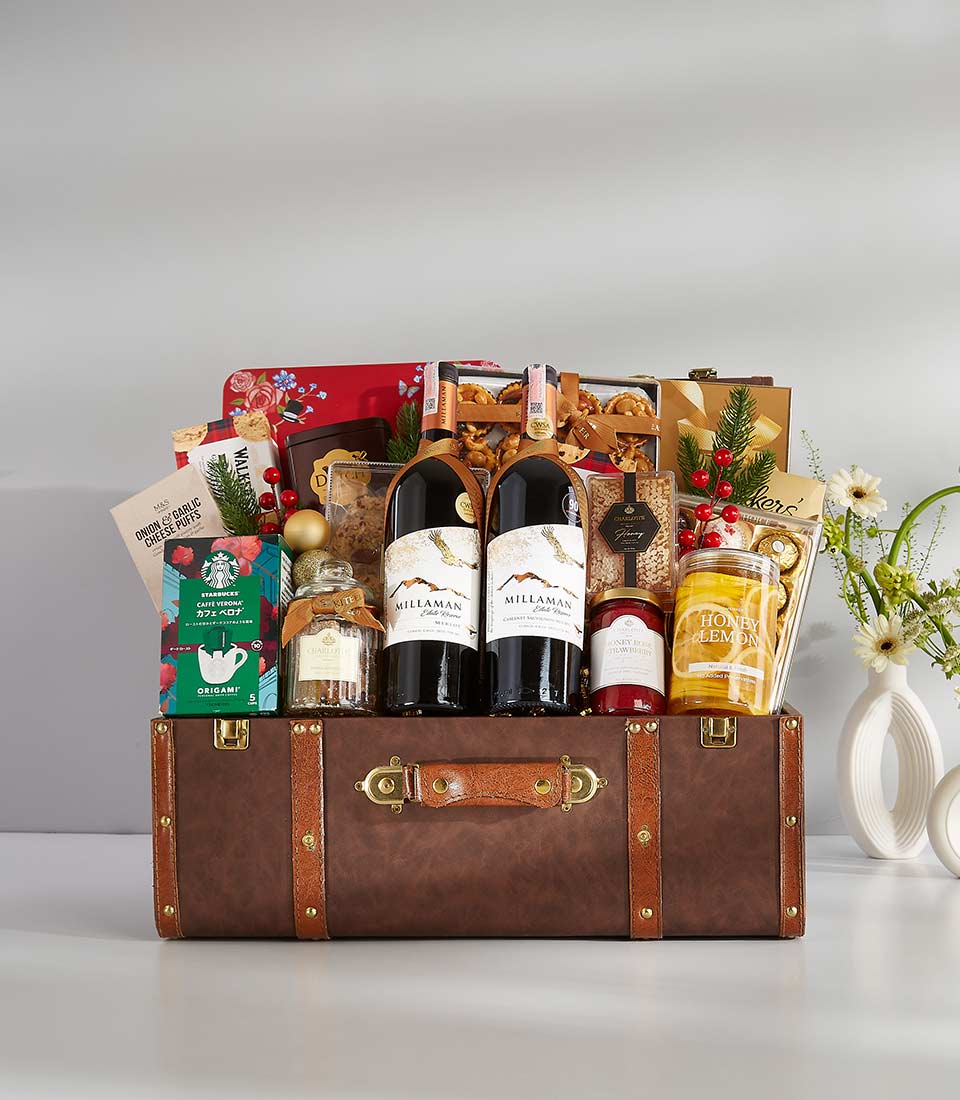 Holiday Happiness Gift Basket