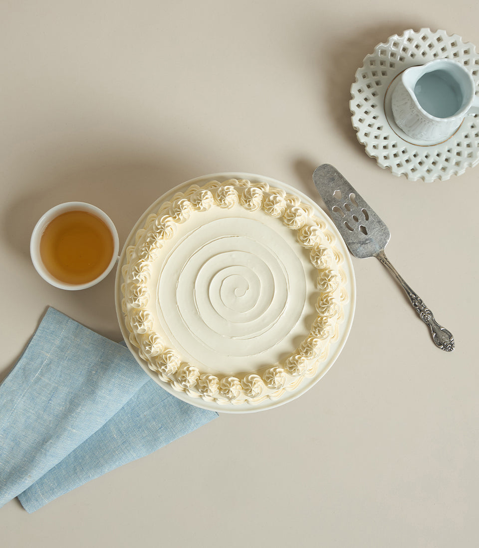 White Vanilla Cake