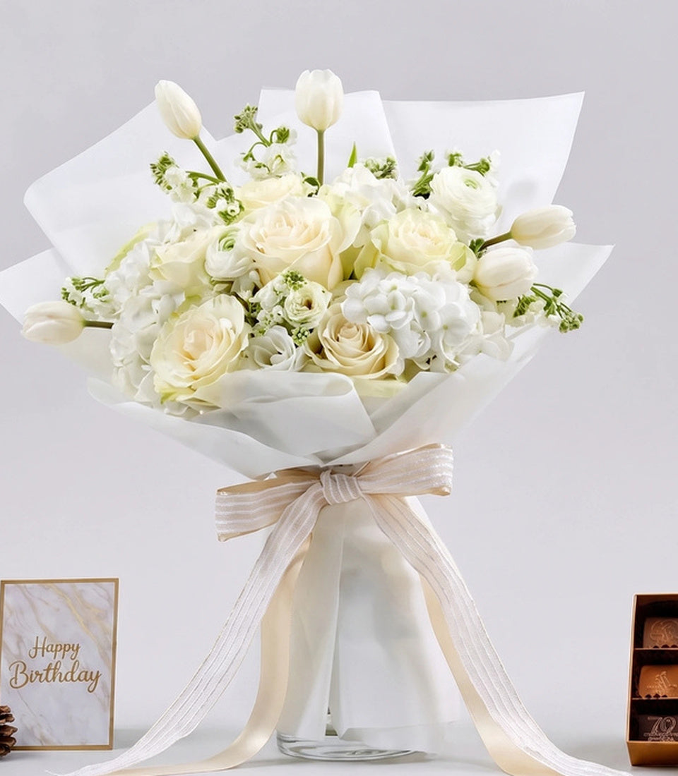 Chocolate & White Flower Gift Set