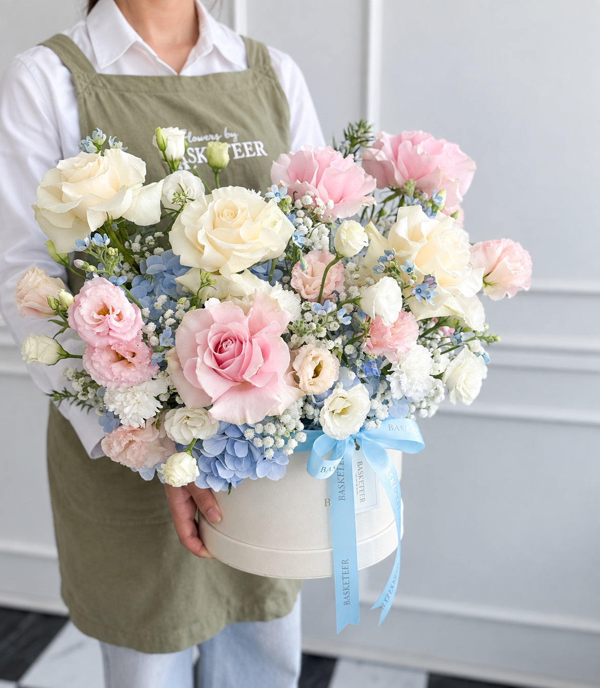 Pastel Pink & White Rose Blue Hydrangea Flower Box
