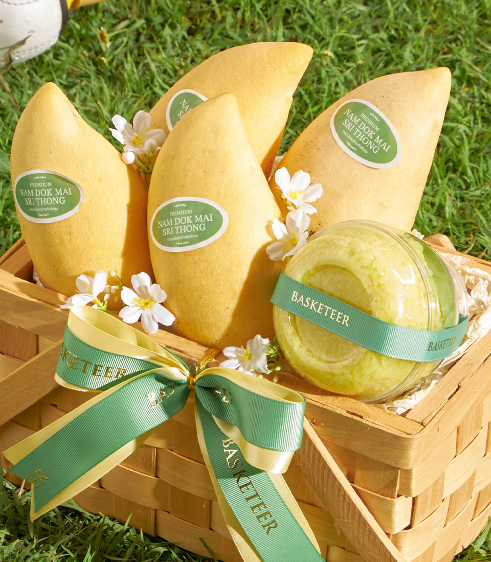 Premium Nam Dok Mai mango gift basket with sticky rice, woven wood hamper with green ribbon bow