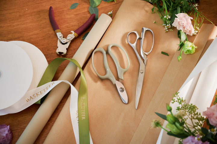 Basketeer’s Secrets to Becoming a Successful Bangkok Florist – Flower Arrangement & Care Tips for Beginners