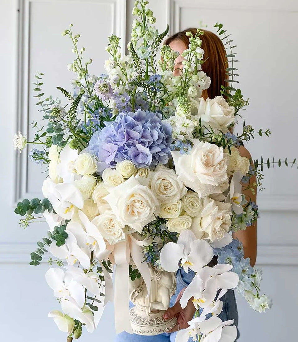 7 Beautiful Tall Flower Arrangement Styles and Their Applications