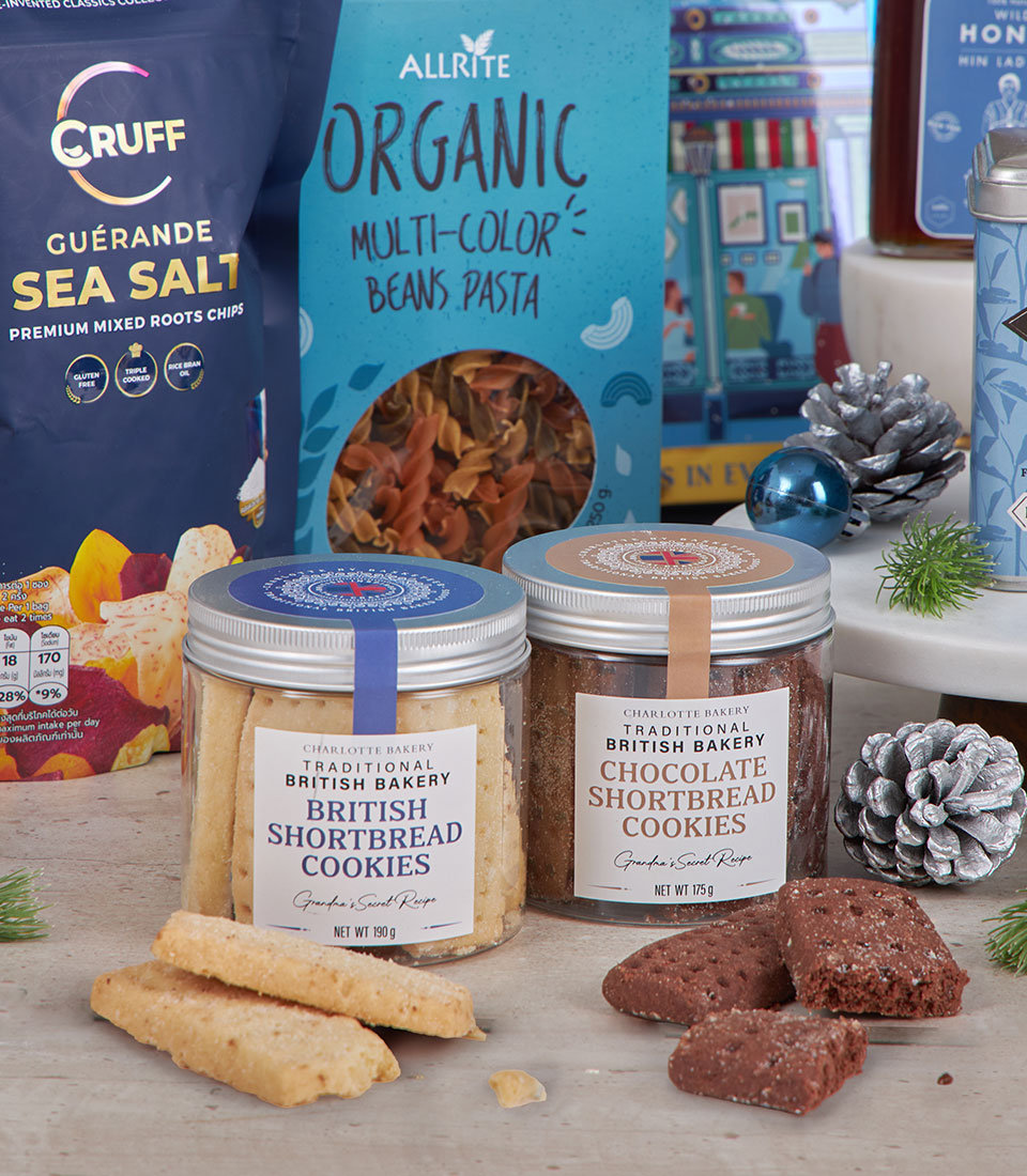 Blue Winter Deluxe Chocolate Hamper with British shortbread, gourmet chips, organic pasta, and festive seasonal décor