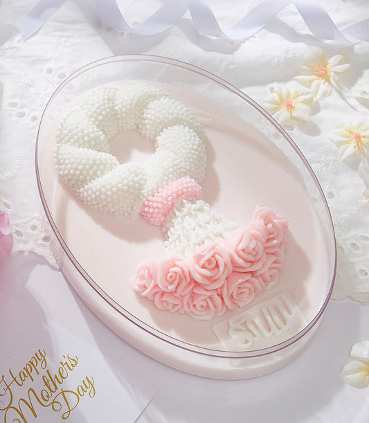 Mother's Day jelly garland with pink roses and Thai floral design in elegant gift box