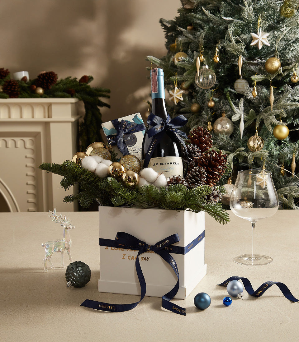 Deluxe Christmas pine gift box with 20 Barrels wine, gold baubles, and festive chocolates