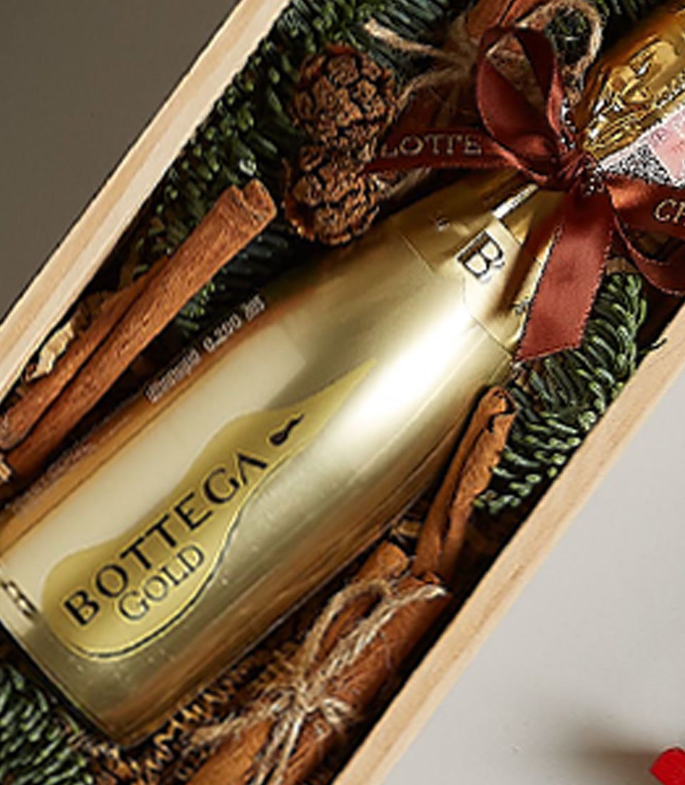 Bottega Gold Holiday Gift Box