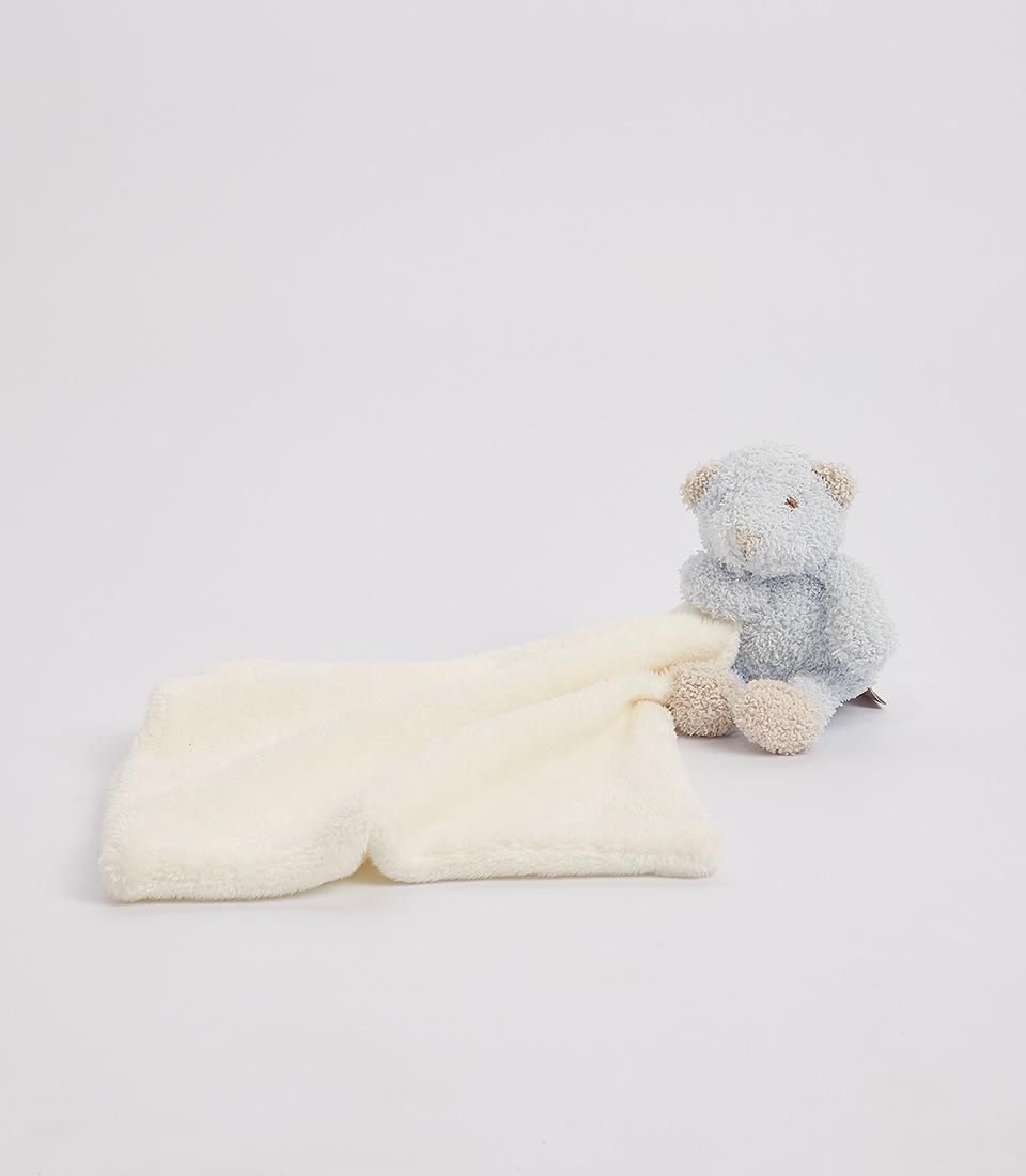 Soft cream plush blanket with light blue teddy bear for babies and toddlers