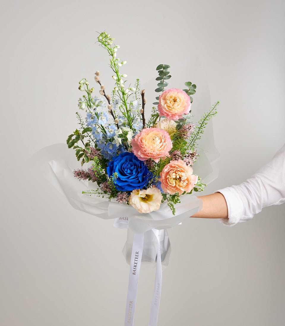 Blue Rose Whisper Garden Bouquet