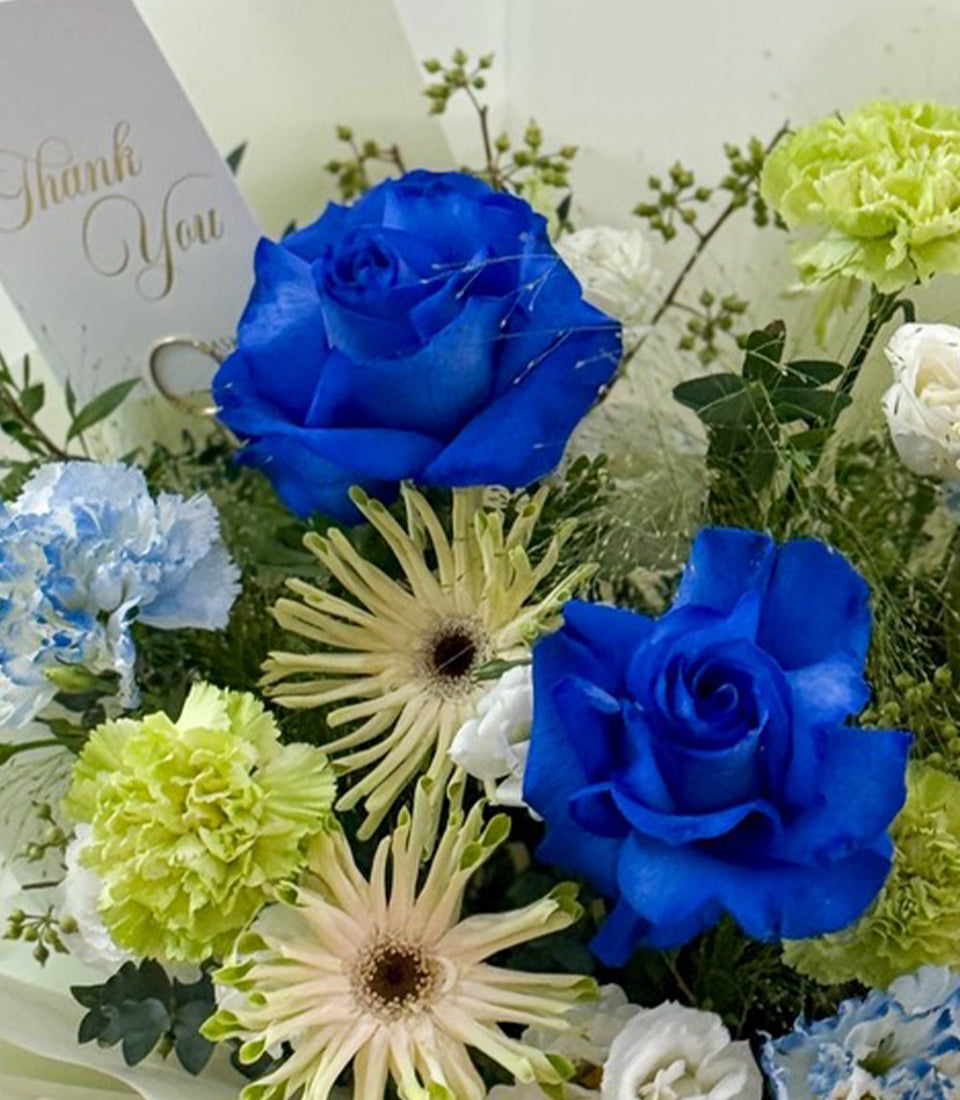 Blue Meadow Rose Bouquet