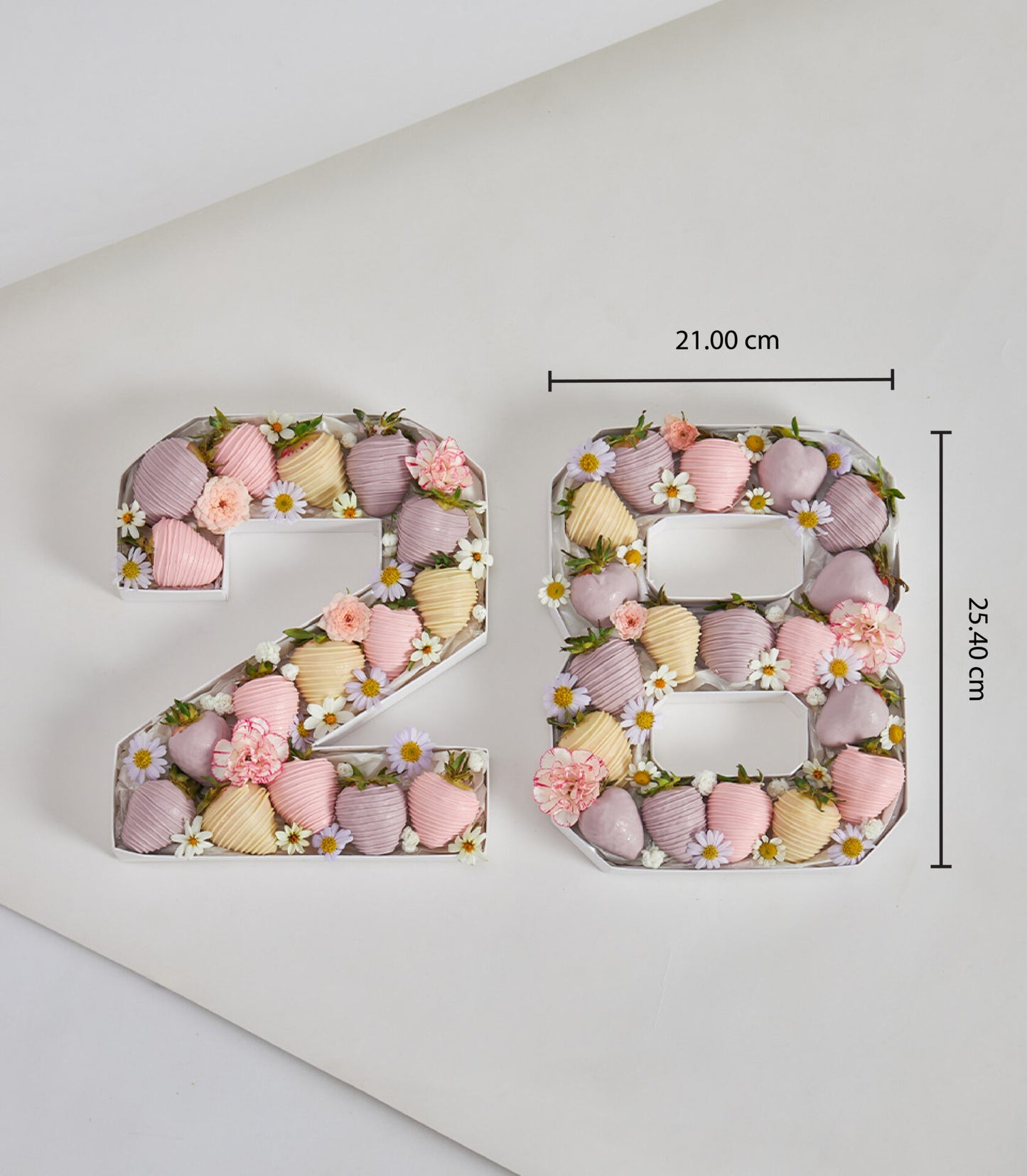 Number-shaped chocolate-dipped strawberry box with fresh flowers, luxury birthday gift