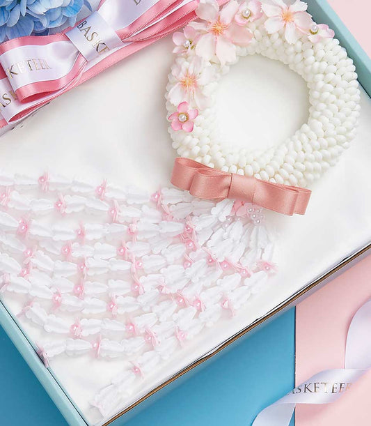 Luxury Thai jasmine garland gift set with pink blossoms and pearls for Mother's Day