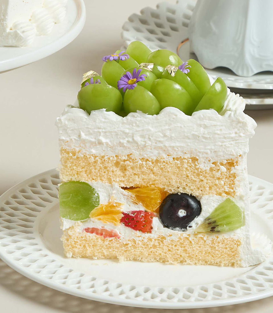 Mix Fruit Chiffon Soft Cream Cake