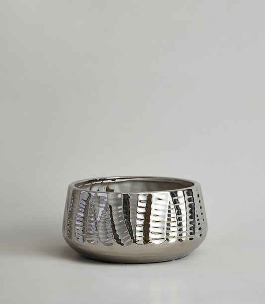 Chrome silver textured vase with hammered finish for luxury home decor