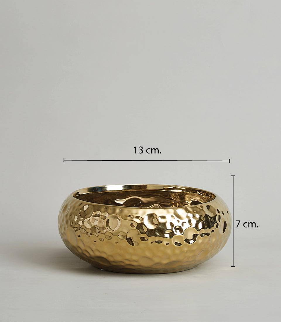 Gold hammered ceramic bowl with reflective metallic finish, 13cm diameter luxury home accessory
