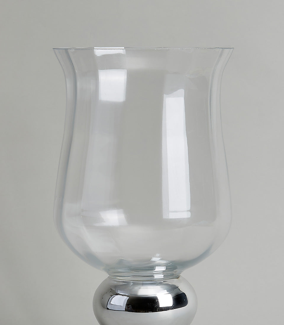 Elegant clear glass vase with chrome base by Flowers by Basketeer, perfect for a rose bouquet in Thailand.
