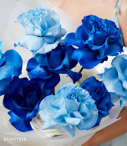 Elegant blue and white roses bouquet for Valentine's Day gift