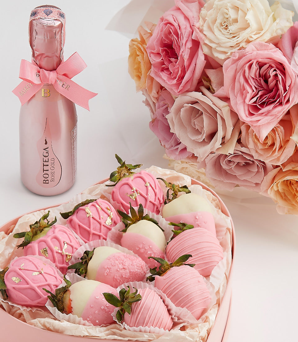 Pink rosé, chocolate-covered strawberries & fresh roses Valentine gift set