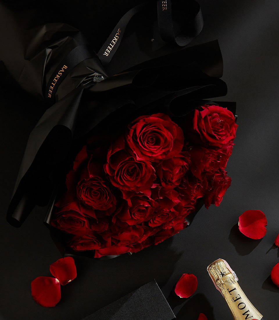Luxury red rose bouquet with Moët champagne and black ribbon, Valentine's gift set for her