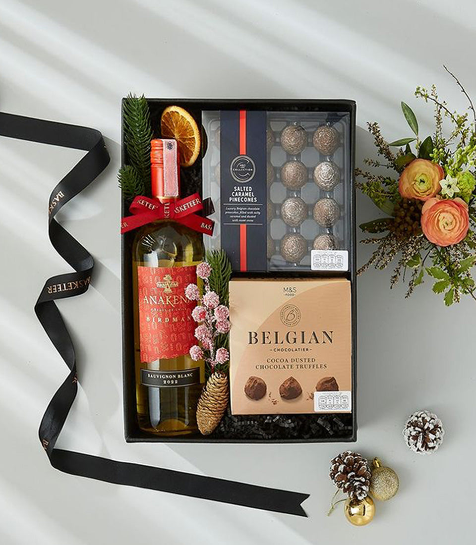 Festive Christmas wine gift box with Sauvignon Blanc, salted caramel and Belgian chocolate truffles