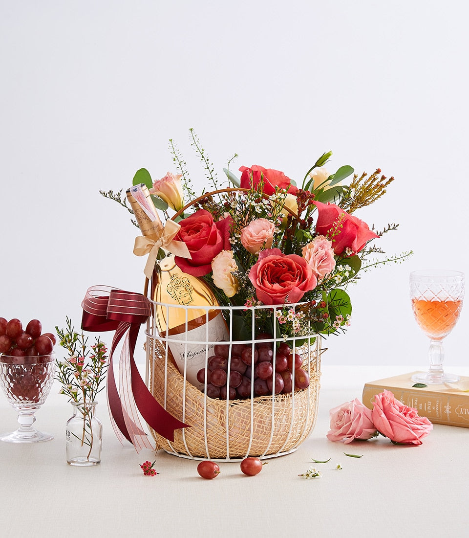 Blush Rosé Floral & Wine Basket