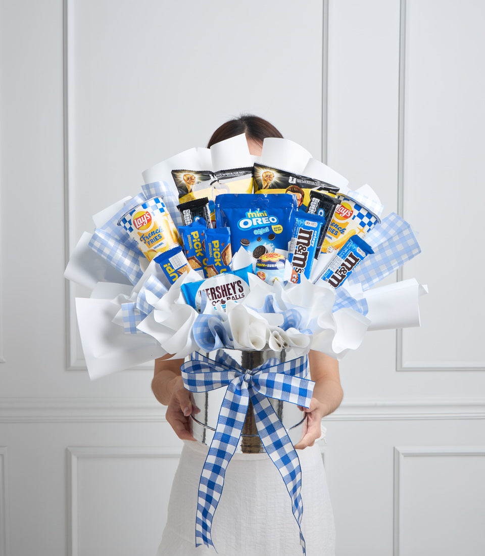 Blue Gingham Kids' Snack Bouquet
