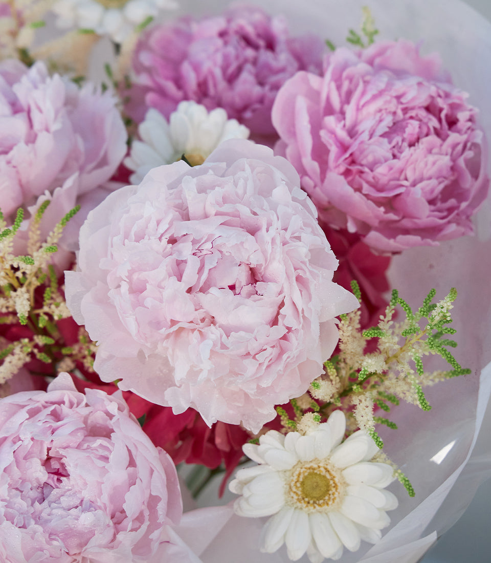 Elegant Pink Peony Bouquet