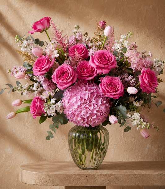 Nuage Rose Vase Arrangement
