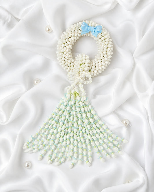 Basketeer's luxurious jasmine garland, exquisitely crafted with delicate white buds and