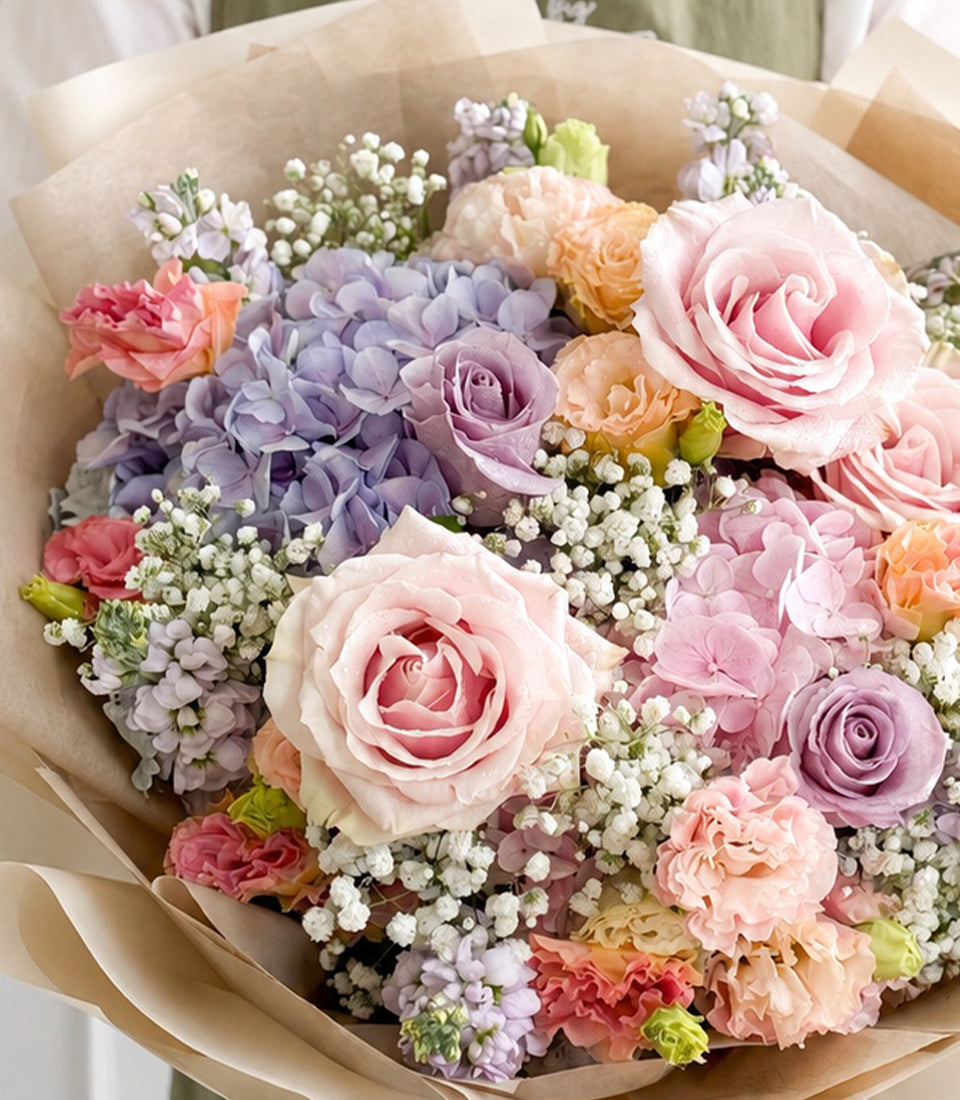 Pastel Mondial Rose & Hydrangea Bouquet