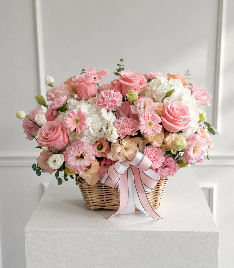 Blushing Bee Sweet Rose & Hydrangea Basket
