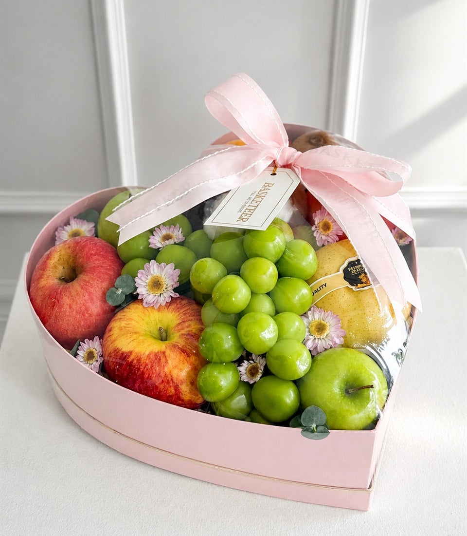 Basketeer luxury fruit gift box, heart-shaped in pink, filled