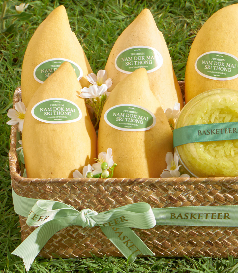 Premium Nam Dok Mai mango gift basket with sticky rice, woven rattan, light green ribbon bow