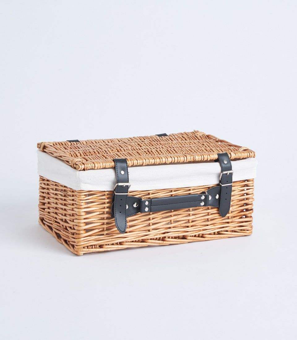 Classic Wicker Picnic Hamper Case
