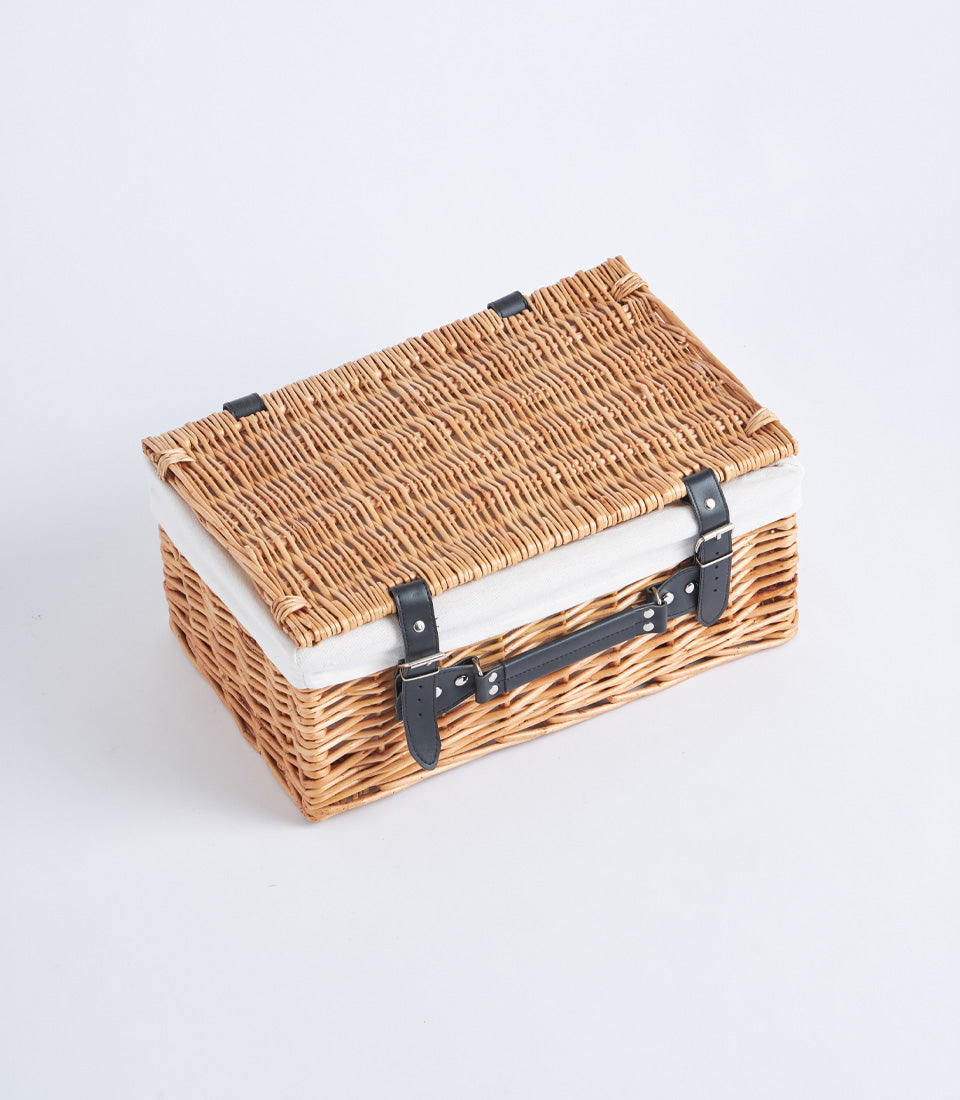 Classic Wicker Picnic Hamper Case