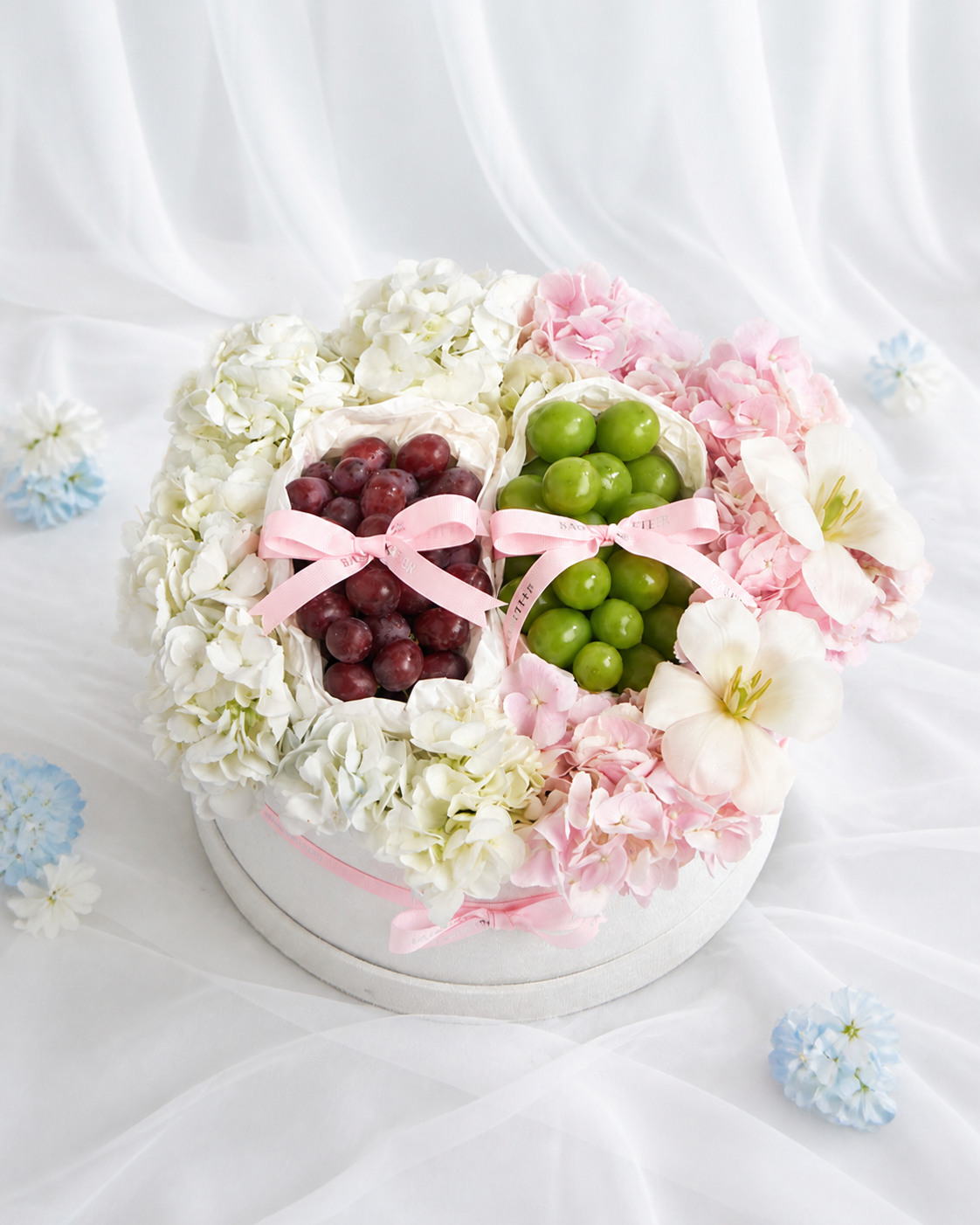Duo Grape & Flower Gift Box for Mum