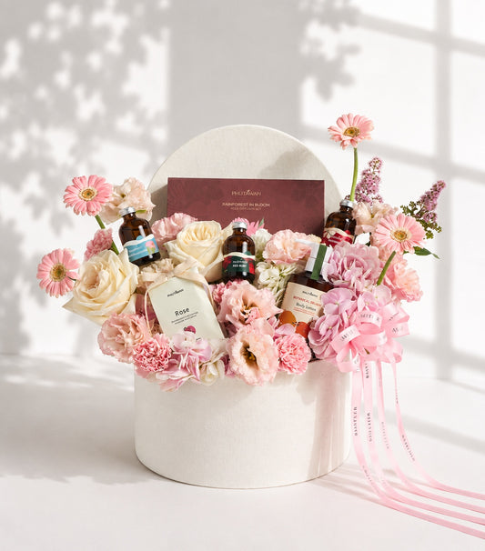 Rose Aroma & Fresh Flower Gift Box for Mum