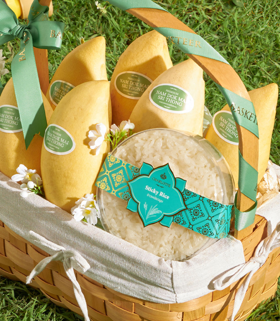 Premium Nam Dok Mai mango basket with sticky rice, woven wood hamper lined with grey fabric and dark green ribbon bow