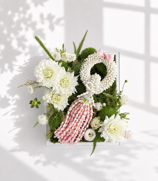 Basketeer's luxurious fresh flower gift box, featuring a