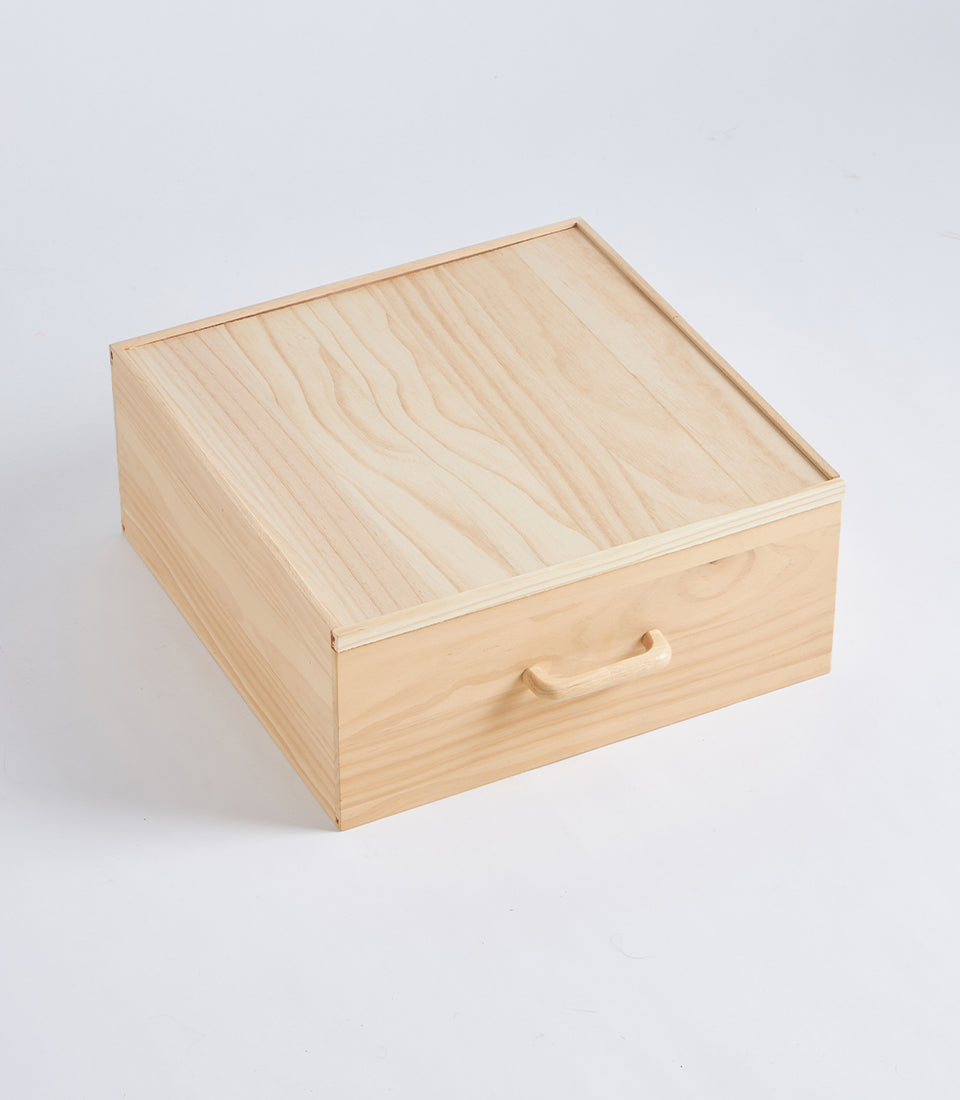 Light Natural Wood and Acrylic Display Gift Box